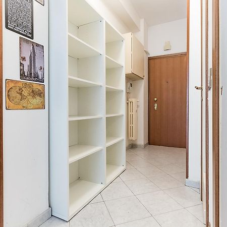 Appartamento Alessia'S Flat- Darsena Porta Genova M2 Milano Esterno foto